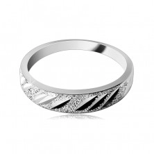 Anello in argento 925 - sabbiato con intagli lucidi