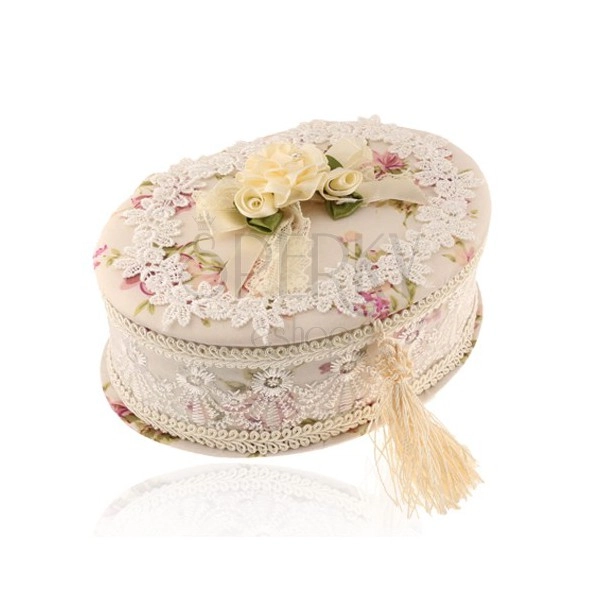 Scatola ovale beige per gioiello con mazzo di fiori e fiocco, modello fiorito