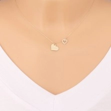 Collana in oro giallo 9K - cuore con scritta "Love", contorno di cuore con zirconi
