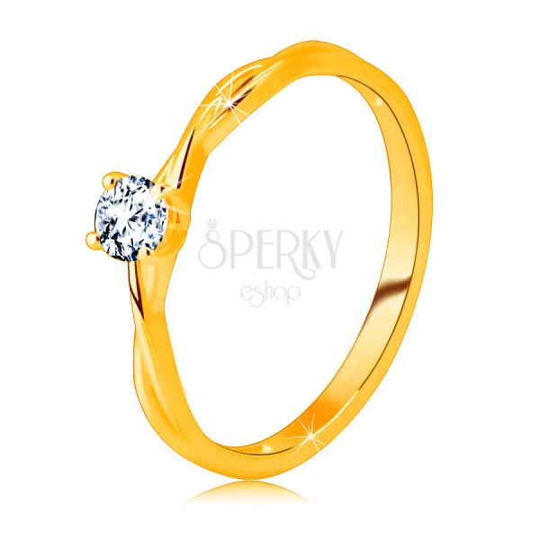 Anello di fidanzamento in oro giallo 14K - zircone chiaro brillante montato nell'anello