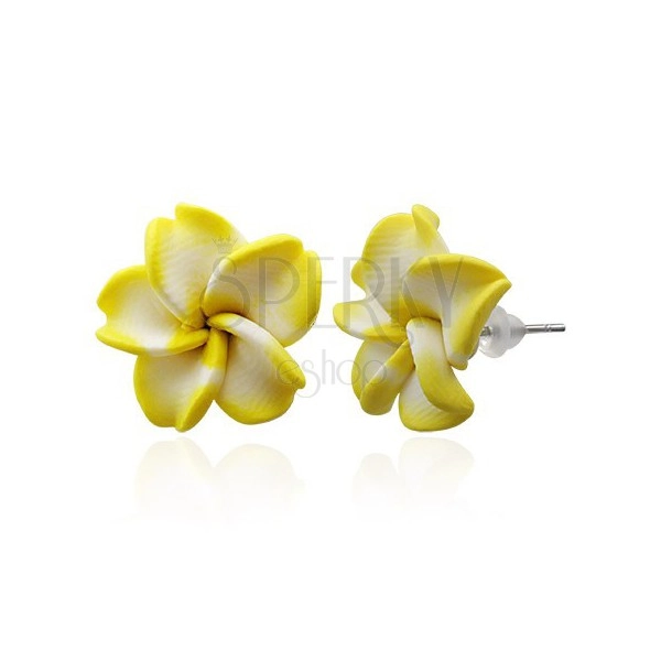 Orecchini di materiale FIMO - fiore color giallo - bianco